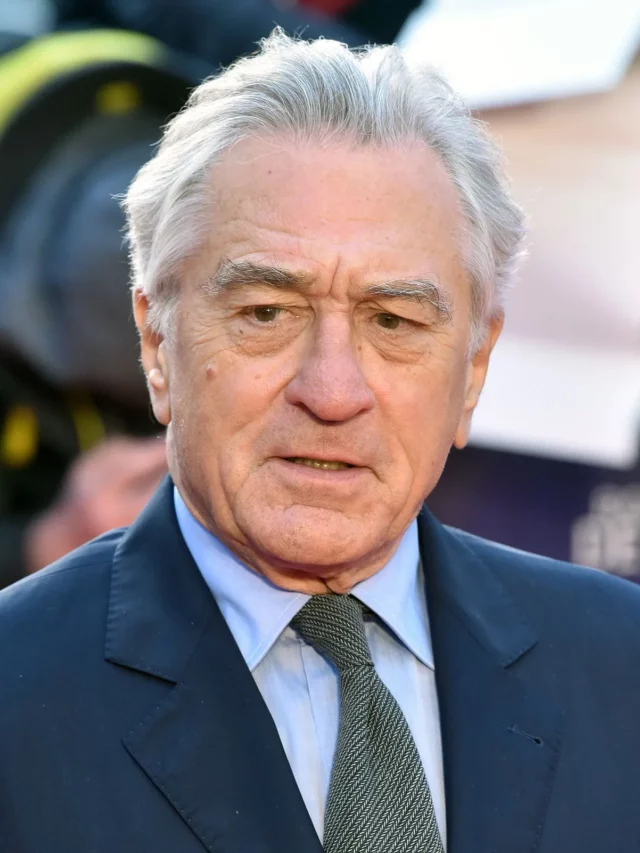 Robert De Niro becomes a father for the seventh time.